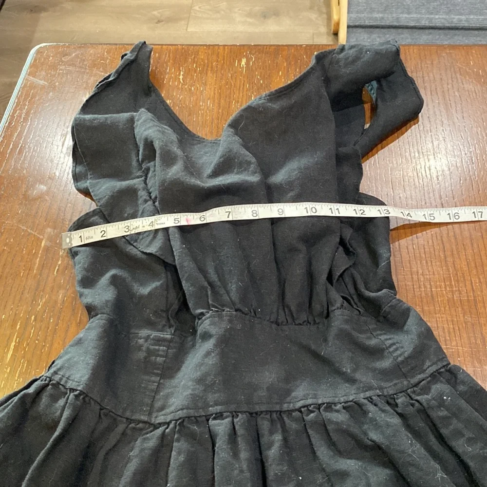 Free People linen blend beautiful ruffled back tie mini boho dress. - Picture 11 of 14